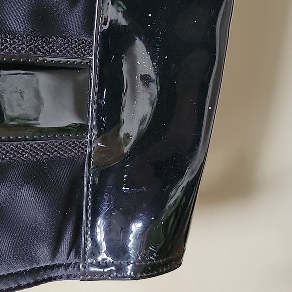 Tory Burch Ella Nylon Blk Tote w/Patten Leather Trim - Picture 5 of 5